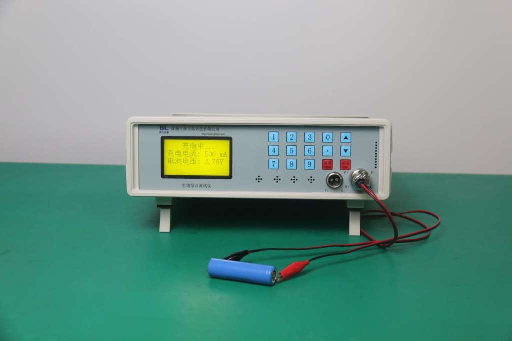 18650電芯充電中